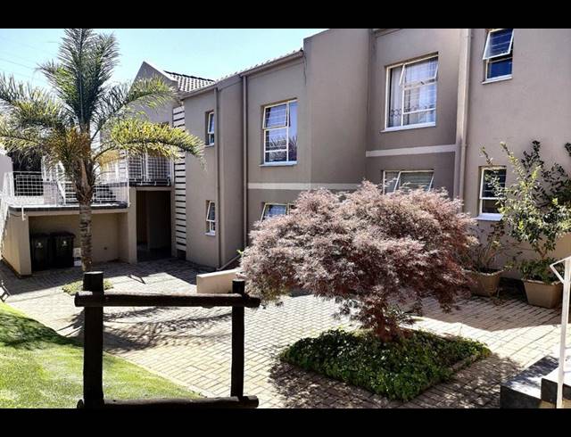 2 BEDROOM APARTMENT FOR SALE IN BEDFORD GARDENS